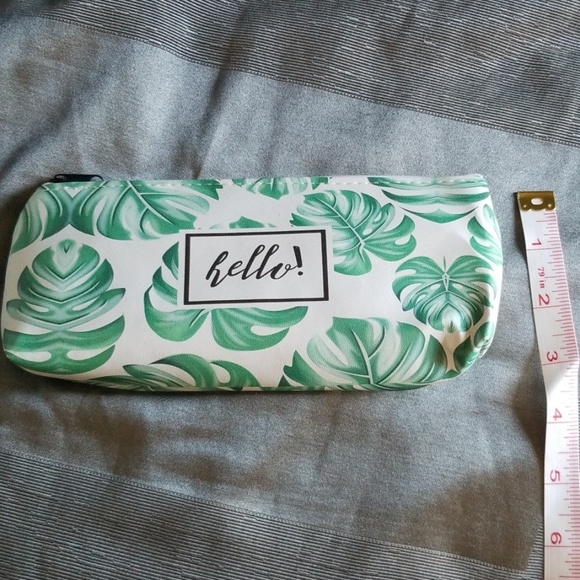 "HELLO" COSMETIC CASE/PENCIL CASE - Picture 5 of 7